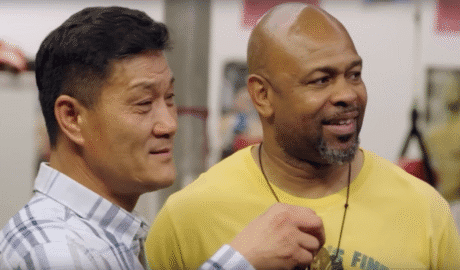 Olympic Boxer Roy Jones Jr Receives Gold Medal After 35 Years from South Korean Winner 13 Olympic Boxer Roy Jones Jr Receives Gold Medal After 35 Years from South Korean Winner Park Si Hun